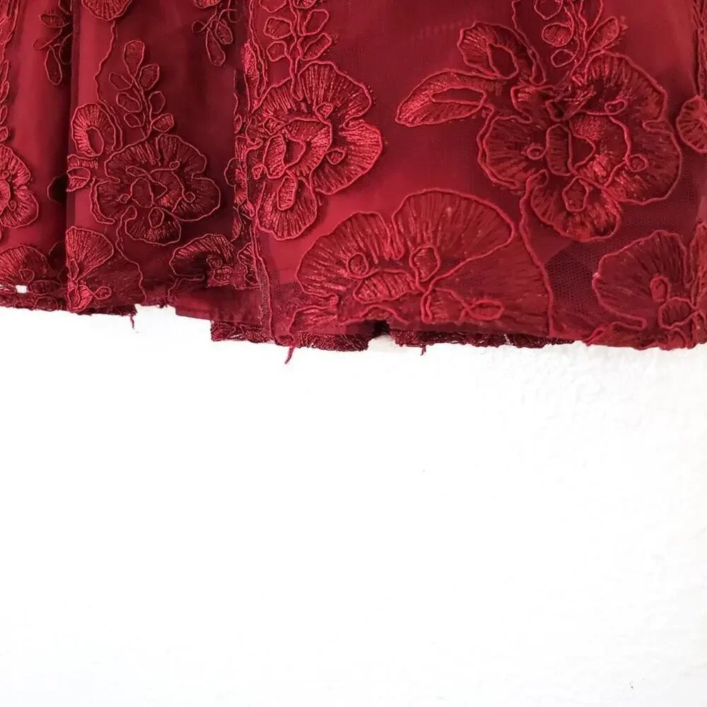 Youngland Girls Size 4 Red Glitter Floral Lace Holiday Dress Large Satin Bow